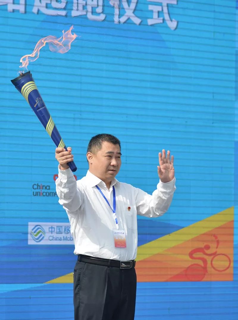 丁陶与丁晓兵，两代人的传承与超越，丁陶与丁晓兵，两代传承与超越的篇章