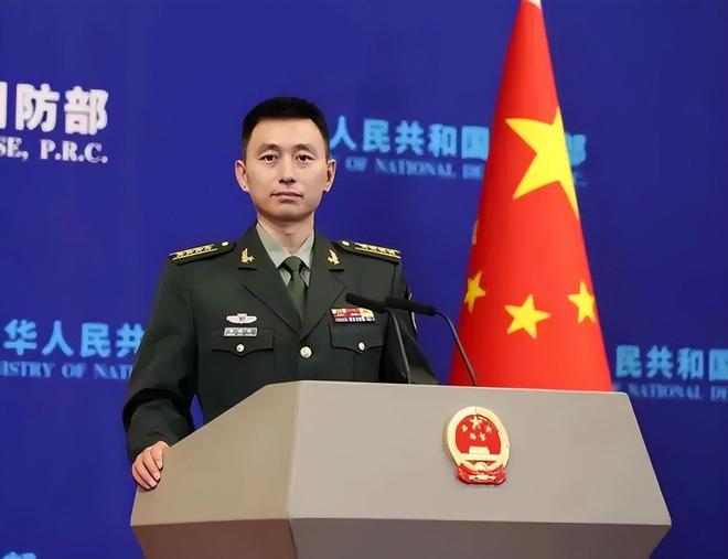国防部新闻发言人耿谈国防建设与军事战略转型，国防建设与军事战略转型，国防部新闻发言人耿的解读