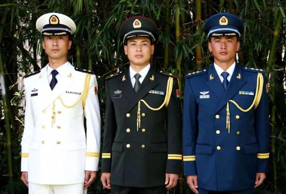 五大军种服装颜色的历史演变与现代解读，五大军种服装颜色的历史演变与现代解读，从过去到现代的变迁探究