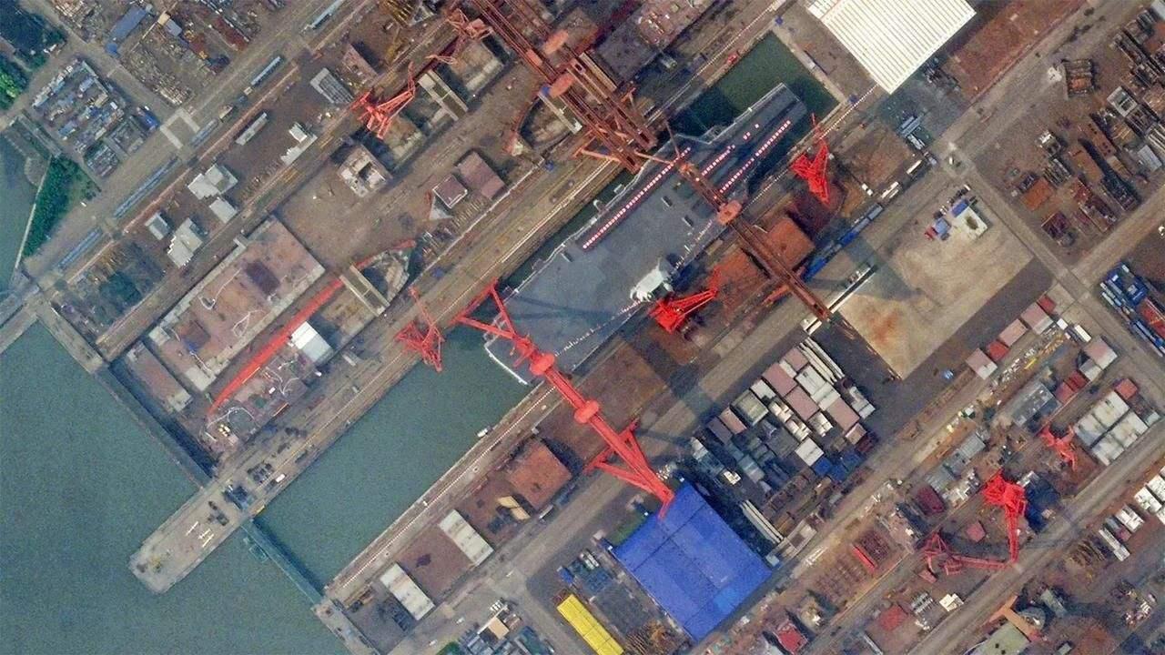 福建舰资料详解，福建舰全面解析资料