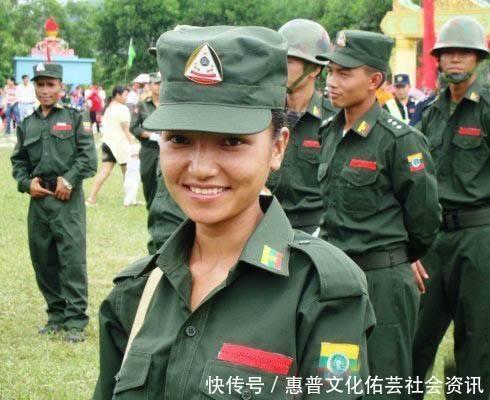 中国女兵，帅气、真实、高清图片展示，中国女兵风采，帅气、真实的高清图片展示