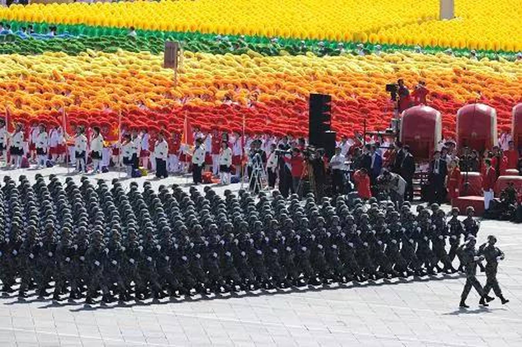 阅兵方阵喊的口令揭秘，传统与现代的融合，阅兵方阵口令揭秘，传统与现代融合之声