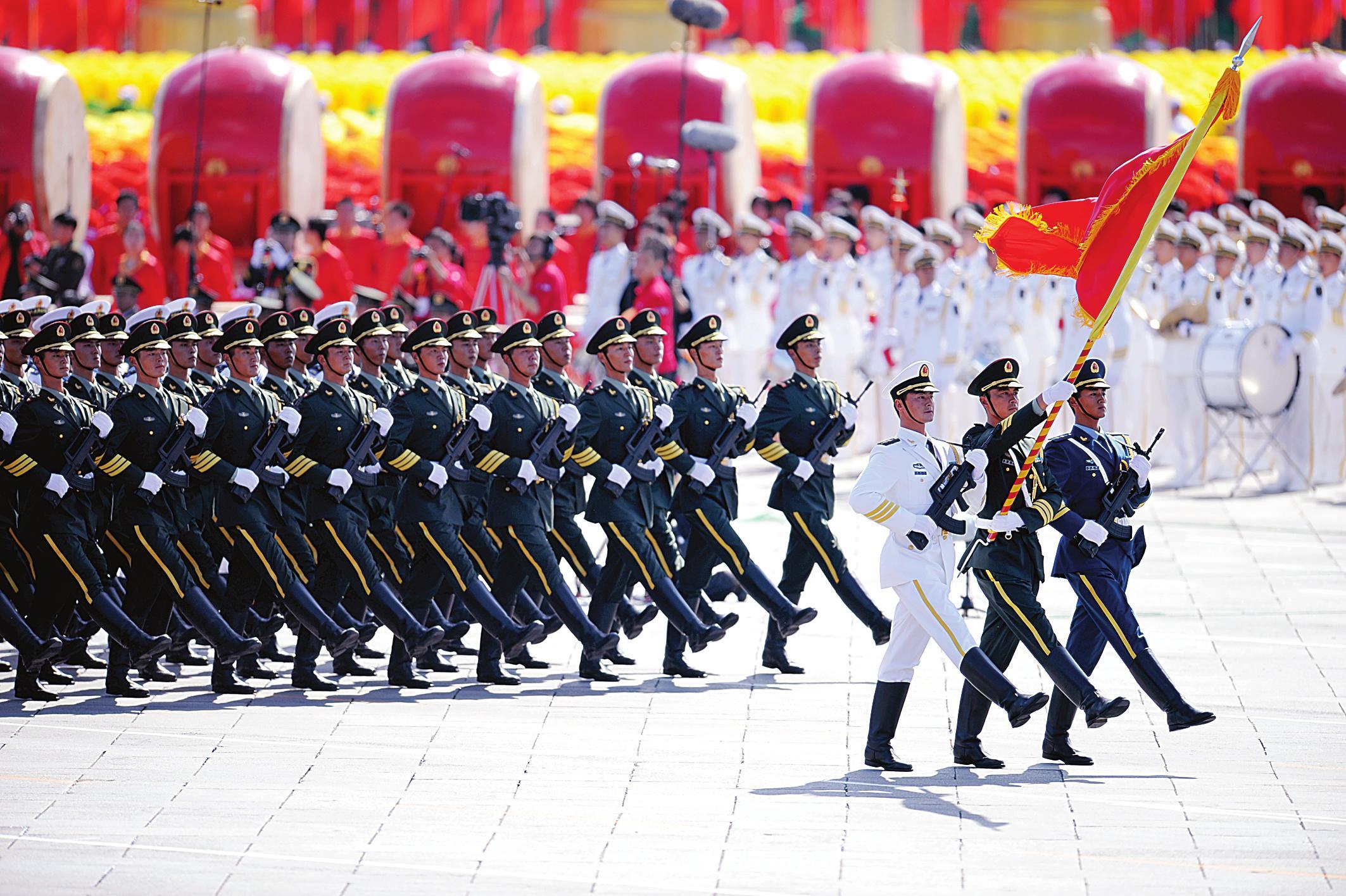 各国评价中国的阅兵式，壮丽、震撼、印象深刻，全球视角下的中国阅兵式，壮丽震撼，印象深刻