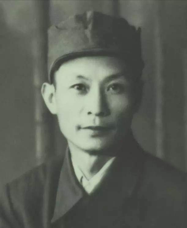 李粟原型，一位英勇的师长，李粟原型，英勇师长的传奇故事