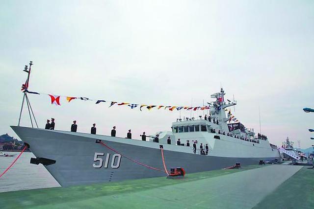 福州舰的级别，中国海军现代化建设的缩影，福州舰级别揭示中国海军现代化建设的缩影