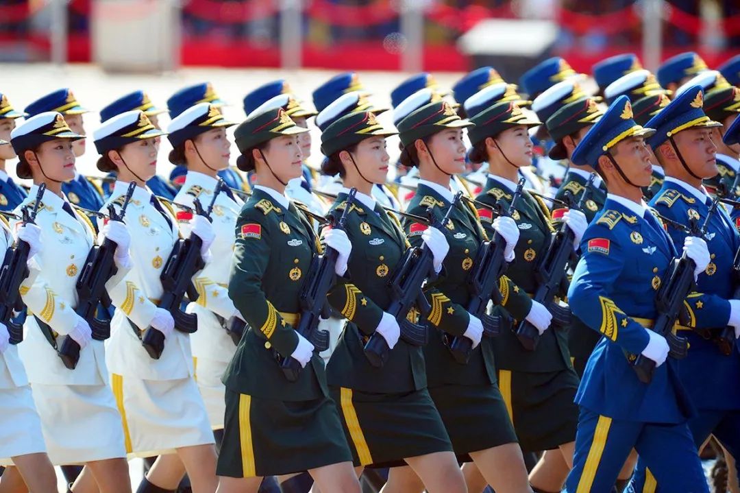 纪念与荣耀，回顾2015年9月3日的阅兵式，纪念与荣耀，回顾阅兵盛况，铭记历史时刻——2015年9月3日阅兵式回顾