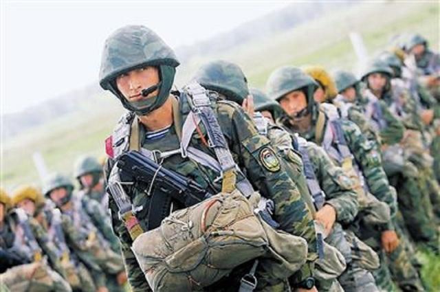 空降兵第十五军著名英雄，英勇无畏的传奇人物，传奇英雄，空降兵第十五军英勇无畏的战士风采