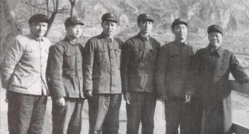 海南岛战役历史图片，揭示战役背后的故事与民族精神，海南岛战役历史图片揭秘，背后的故事与民族精神光辉闪耀