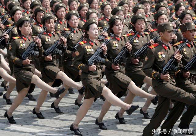 大阅兵女兵方队图片，展现女性力量与荣耀的瞬间，大阅兵女兵方队瞬间展现女性力量与荣耀的图片风采