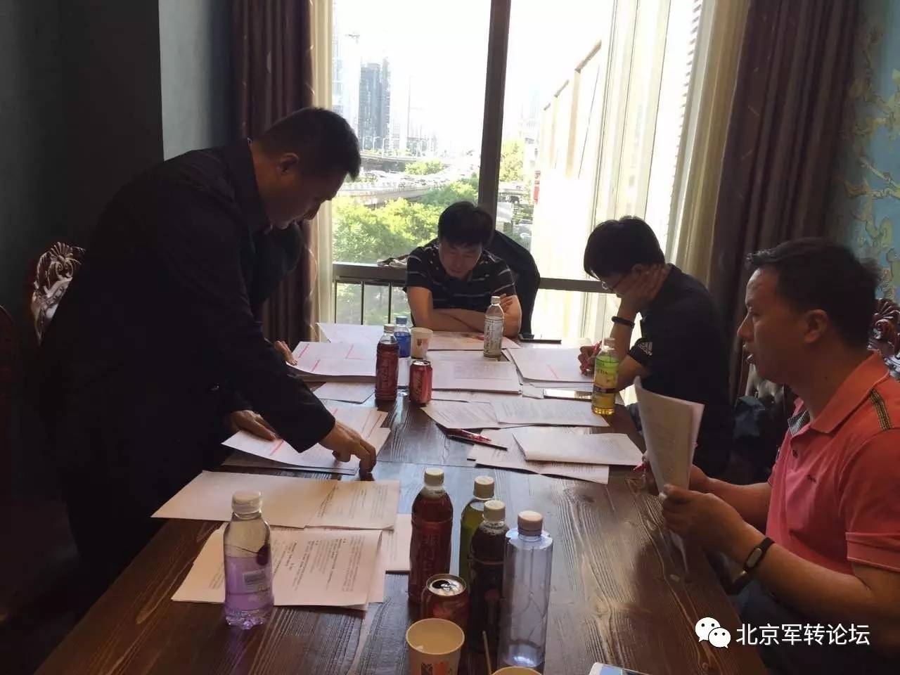 军转论坛热议加薪话题，探讨军队薪酬体系改革与未来发展，军转论坛热议薪酬改革，探讨军队薪酬体系改革与未来发展前景