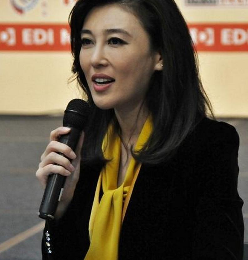 海峡两岸大嘉宾全部名单，共襄盛举，共话未来，海峡两岸嘉宾齐聚盛会，共襄盛举共话未来前景