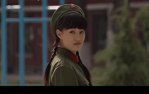 中国颜值最高的军人——英勇与美丽的完美结合，中国最帅军人，英勇与美丽的战士风采