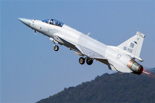 枭龙01号原型机，探索天空的新纪元，枭龙01号原型机，开启新纪元天空探索之旅