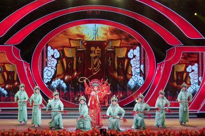 中央电视台戏曲频道，传承与发扬中国戏曲文化的艺术舞台，中央电视台戏曲频道，中国戏曲文化传承与发扬的艺术殿堂