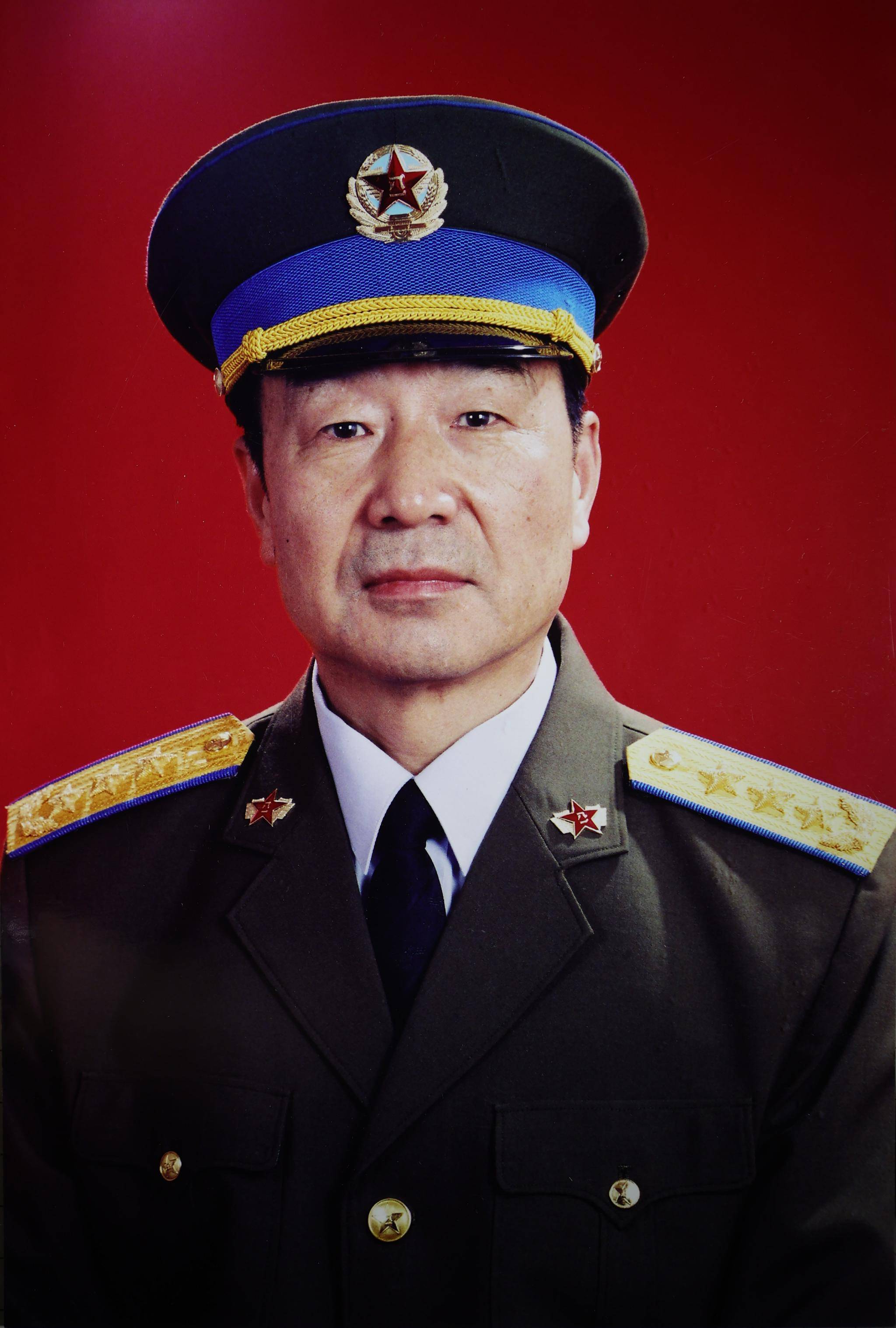 空降兵文东少将，英勇无畏的战士与卓越的军事领袖，文东少将，英勇空降战士与卓越军事领袖的典范