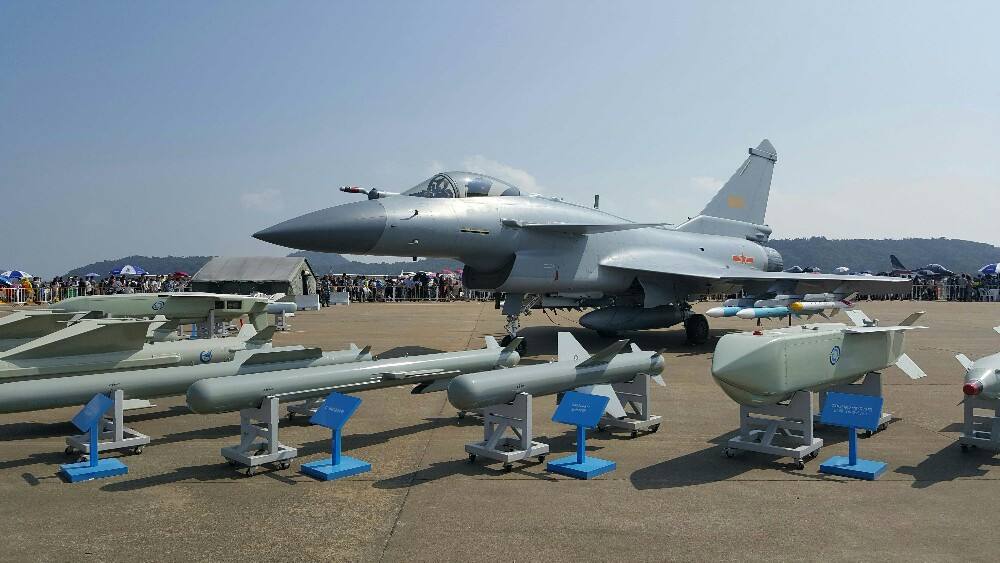 歼-10战斗机的最大升限，探索中国空军力量的巅峰之作，探索中国空军力量的巅峰，歼-10战斗机的最大升限揭秘