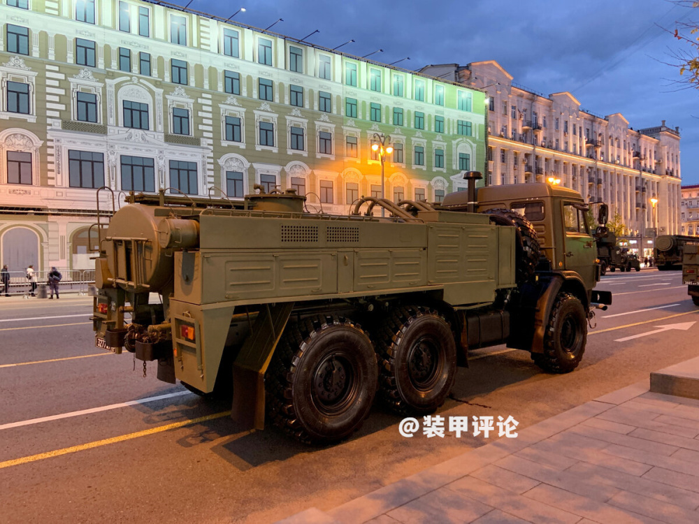 盛大的阅兵仪式——揭开历史与未来的篇章，2023阅兵仪式何时启幕？，盛大阅兵仪式，揭开历史与未来篇章，2023阅兵仪式启幕时间揭晓！