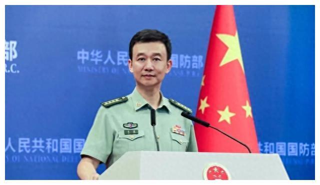 徐起零上将退役,时代的变迁与个人的选择,徐上将军退役,时代变迁与个人选择交汇点