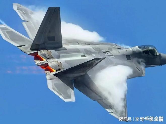 歼-20与F-22,究竟谁更先进?,歼-20与F-22,谁的技术更先进?