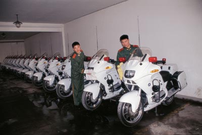 国宾护卫车,传统与现代的完美结合,国宾护卫车,传统与现代的完美交融