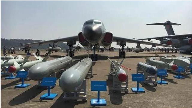 轰六K航程,揭示远程战略轰炸机的无限潜力,轰六K航程揭秘,远程战略轰炸机的无限潜力探索