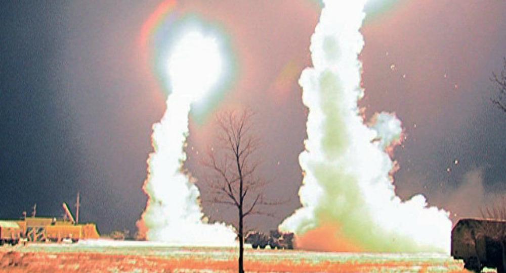 俄军新航母，引领时代潮流，展现强大实力，俄军新航母，时代潮流的引领者，展现超强实力