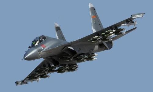 歼-16战斗机推重比研究，性能优势与技术特点分析，歼-16战斗机推重比研究及性能优势技术特点解析