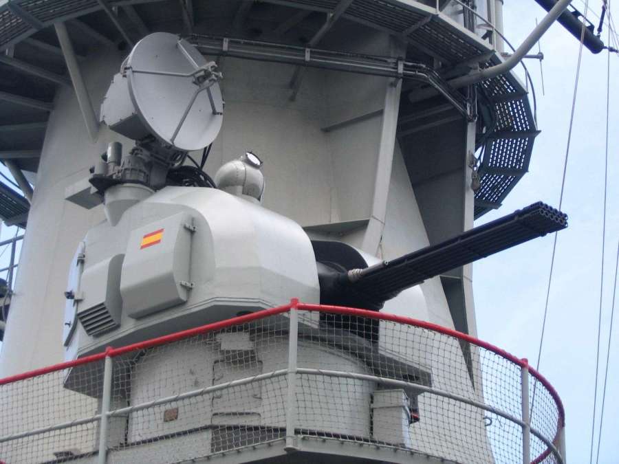 近防炮的作用,守护安全,捍卫和平,近防炮,守护安全,捍卫和平的坚实屏障